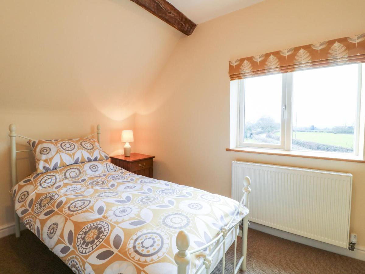 Tolldish Cottage Stafford Luaran gambar